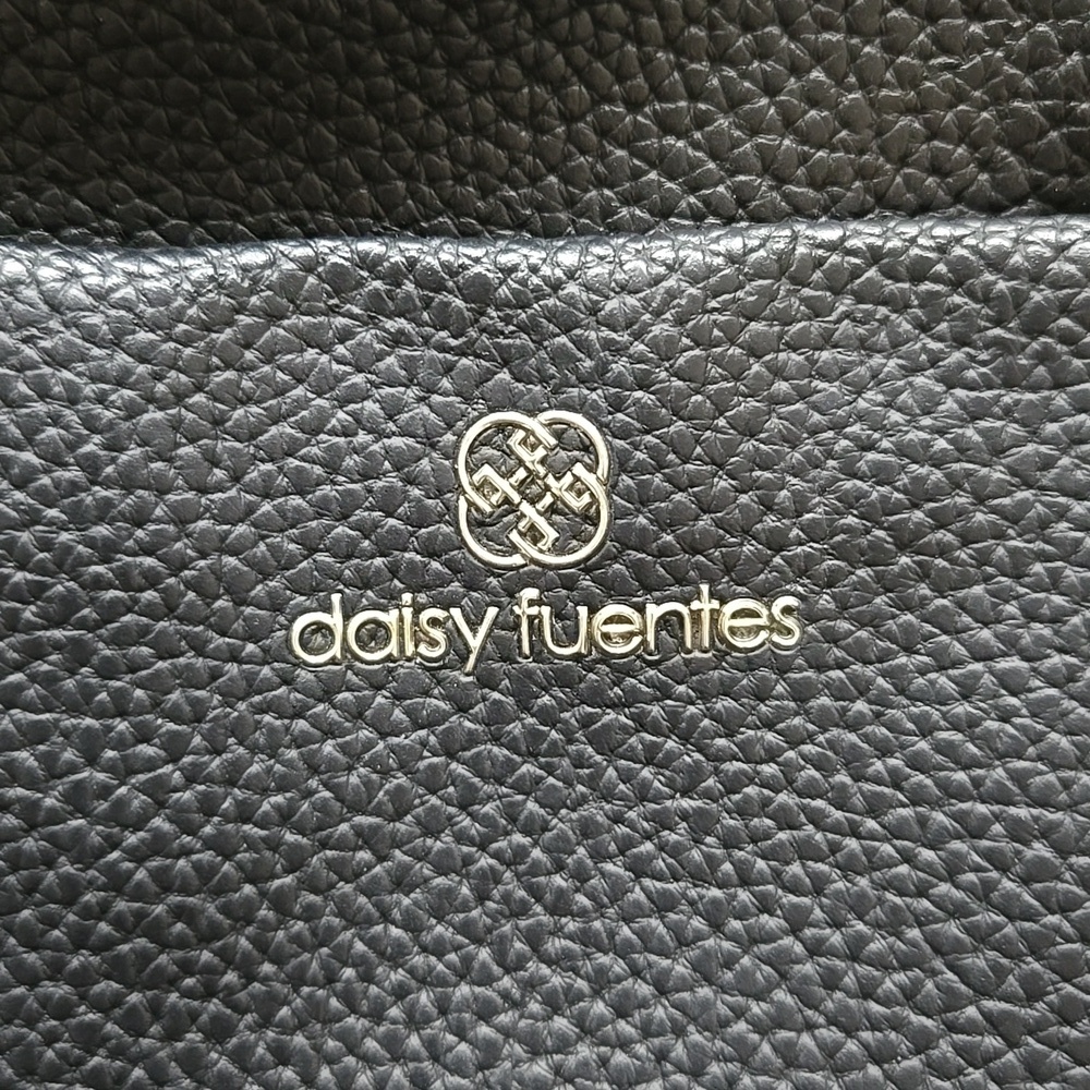 Daisy Fuentes Black Faux Leather Handbag Shoulder Bag - Picture 2 of 14